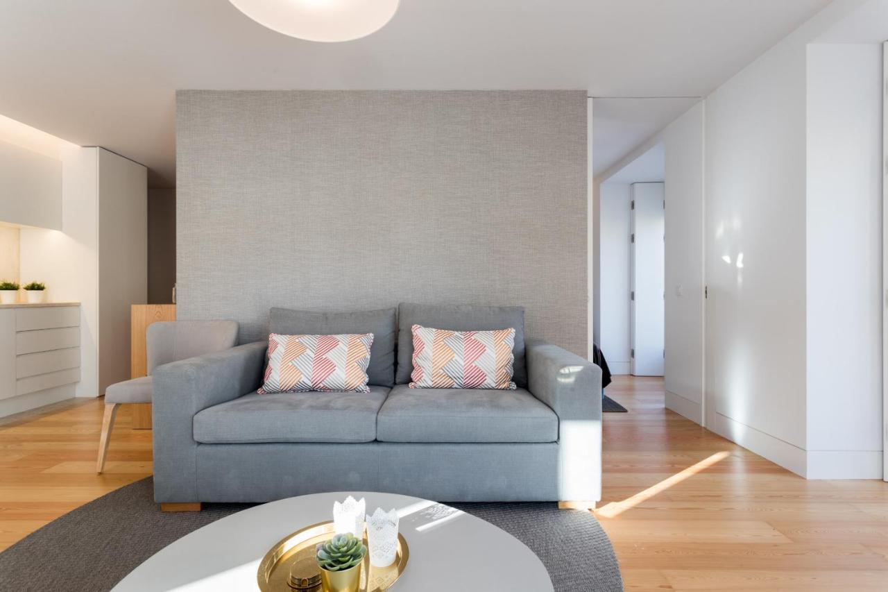 Flh Chiado Elegant Apartment 리스본 외부 사진